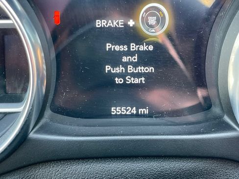 Used 2020 Jeep Wrangler Unlimited Sahara AWD/4WD image 10