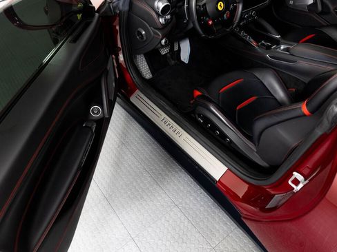 Certified 2019 Ferrari GTC4Lusso T RWD image 52
