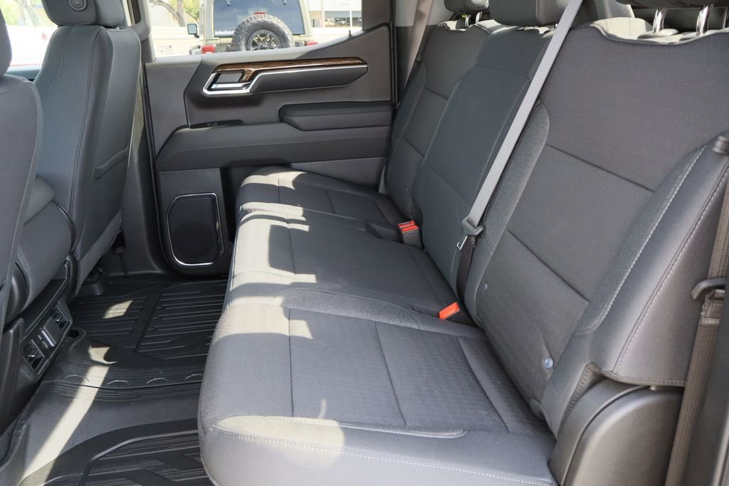 New 2026 GMC Sierra 1500 SLE w/ Preferred Package AWD/4WD image 19