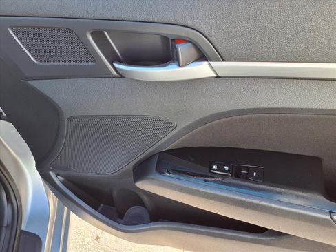 Used 2020 Hyundai Elantra SEL w/ Cargo Package (C1) image 25