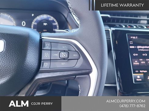 New 2025 Jeep Grand Cherokee L Altitude AWD/4WD image 24