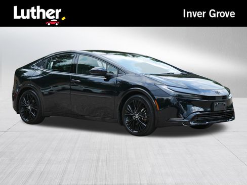 Used 2026 Toyota Prius AWD image 1