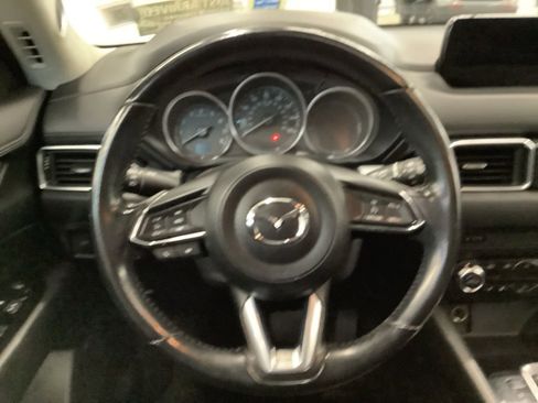 Used 2017 MAZDA CX-5 Touring w/ Preferred Equipment Package AWD/4WD image 8