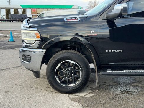 Used 2020 RAM 3500 Laramie AWD/4WD image 12