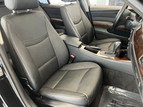 Used 2011 BMW 328i xDrive Sedan AWD/4WD image 14