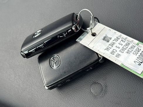 Used 2025 MAZDA MAZDA3 Carbon image 29