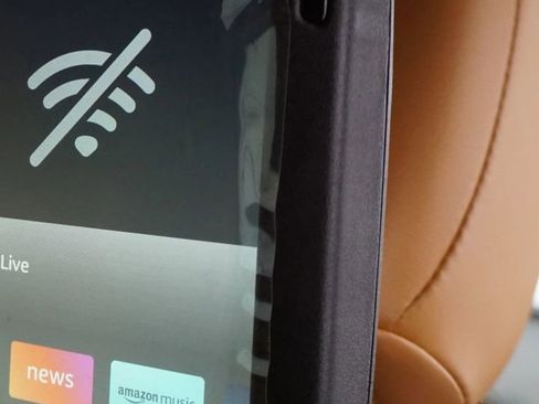 Used 2022 Chrysler Pacifica Pinnacle image 16