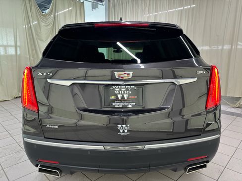 Used 2017 Cadillac XT5 Luxury AWD/4WD image 6