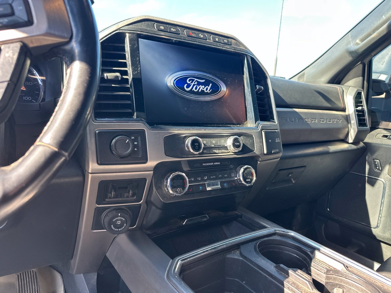 Used 2022 Ford F350 Platinum AWD/4WD image 10