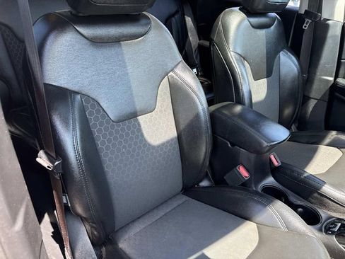Certified 2019 Jeep Compass Latitude AWD/4WD image 9