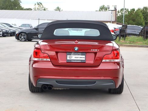 Used 2012 BMW 135i Convertible image 11