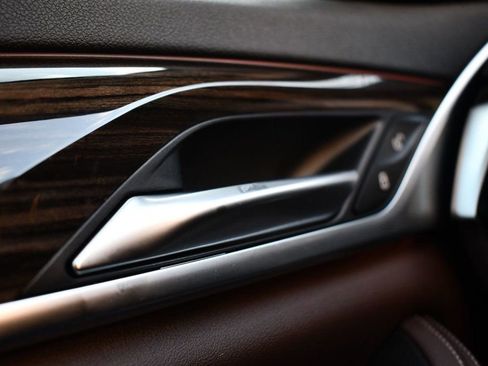 Used 2021 BMW 540i xDrive 540i xDrive w/ Luxury Seating Package image 17