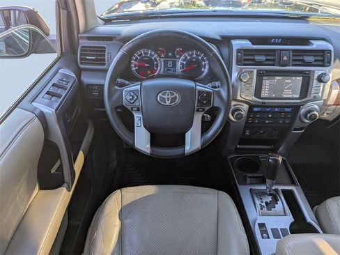 Used 2015 Toyota 4Runner Limited image 17