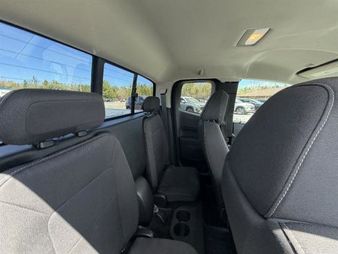 Used 2018 GMC Canyon SLE w/ SLE Convenience Package AWD/4WD image 11