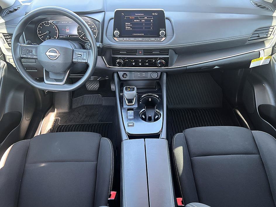 Certified 2025 Nissan Rogue S FWD image 18