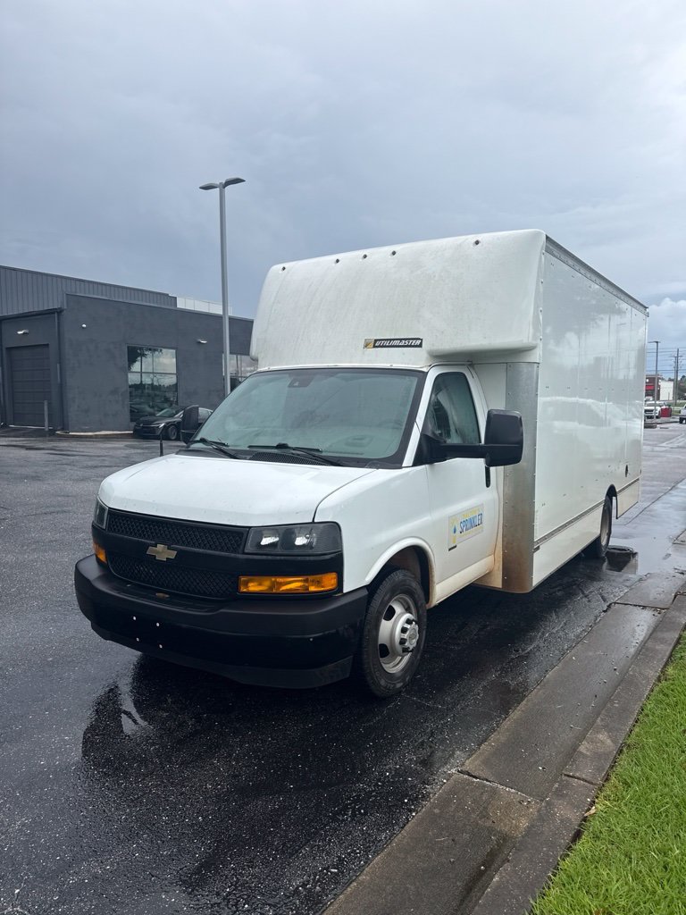 Used 2021 Chevrolet Express 3500 w/ Power Convenience Package RWD image 1