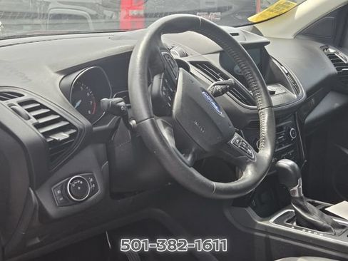 Used 2018 Ford Escape SE w/ SE Sport Appearance Package AWD/4WD image 10