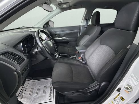 Used 2021 Mitsubishi Outlander Sport SE image 33