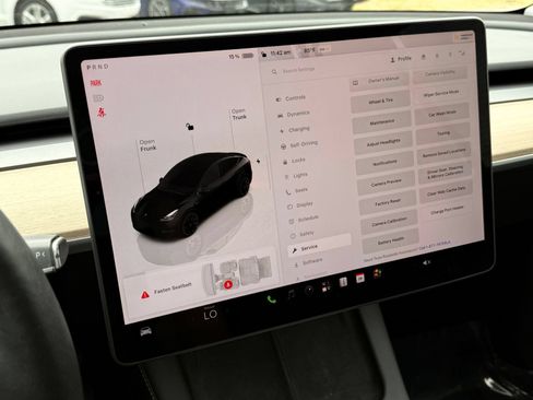 Used 2023 Tesla Model Y Long Range AWD/4WD image 43