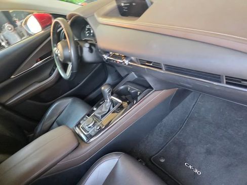 Used 2021 MAZDA CX-30 AWD 2.5 S w/ Premium Package image 17