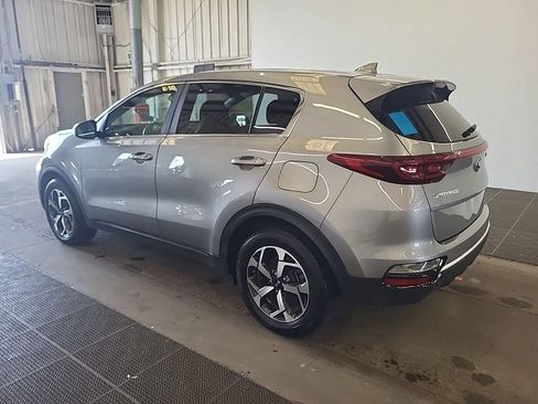Used 2021 Kia Sportage LX FWD image 4