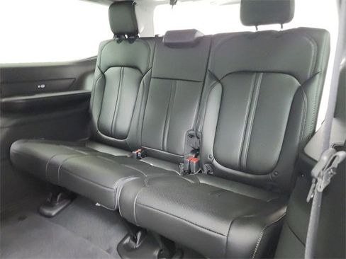 New 2026 Jeep Grand Wagoneer 4WD image 35