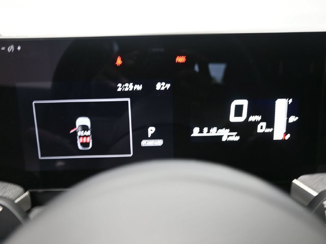 Used 2025 Nissan Kicks SV AWD/4WD image 17