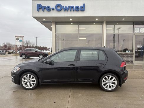 Used 2019 Volkswagen Golf SE w/ Driver Assistance Package image 8