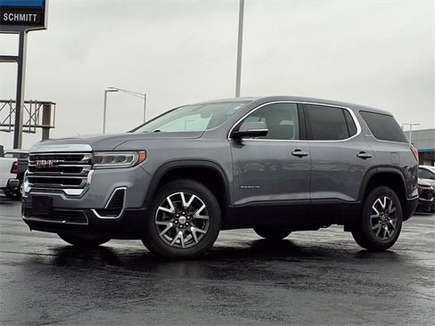 Used 2021 GMC Acadia SLE image 2