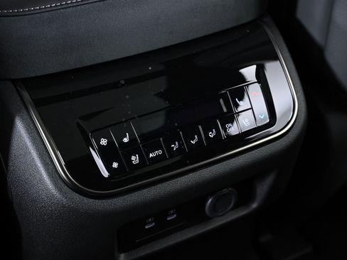 New 2026 INFINITI QX80 Autograph w/ Premium Cargo Package image 32