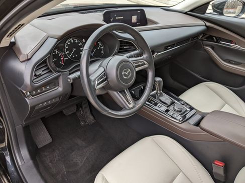 Used 2023 MAZDA CX-30 2.5 Turbo w/ Premium Plus Pkg image 8