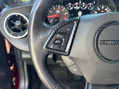 Used 2018 Chevrolet Camaro SS image 10