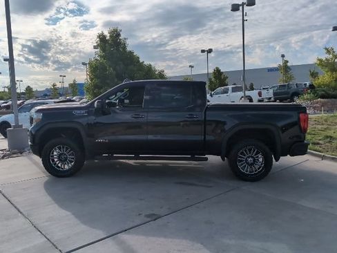 Used 2020 GMC Sierra 1500 AT4 w/ AT4 Preferred Package AWD/4WD image 4