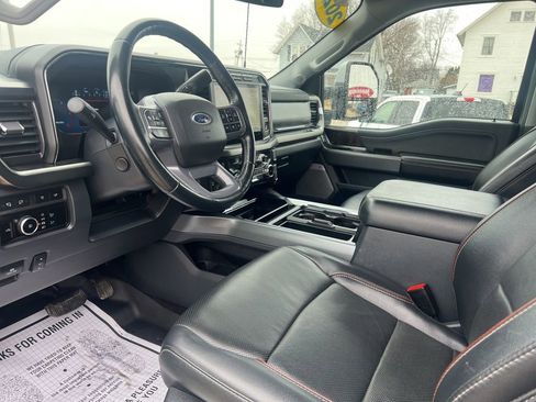 Used 2023 Ford F350 Lariat w/ Lariat Ultimate Package image 11