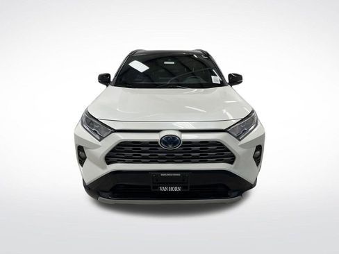 Used 2021 Toyota RAV4 XSE image 11