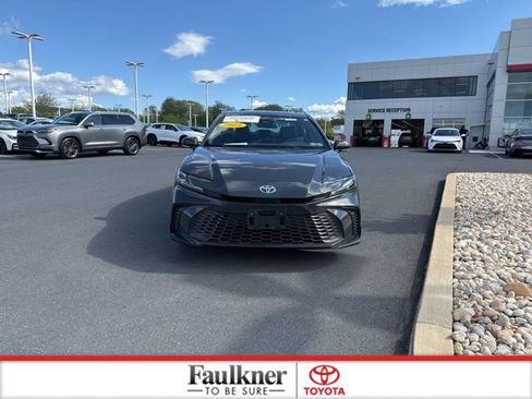 Certified 2025 Toyota Camry SE image 2