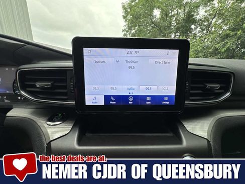 Used 2020 Ford Explorer XLT w/ Equipment Group 202A AWD/4WD image 16