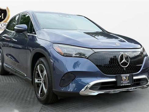 Used 2023 Mercedes-Benz EQE 350+ SUV w/ Exclusive Trim Package image 7
