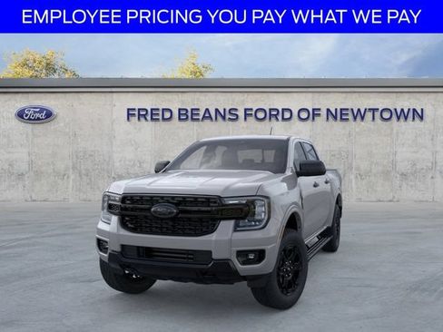 New 2026 Ford Ranger XLT w/ Equipment Group 301A High AWD/4WD image 3