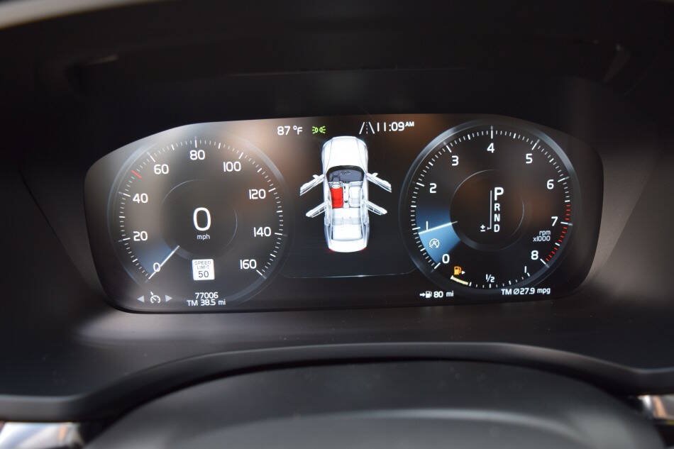 Used 2019 Volvo S60 T5 Momentum w/ Multimedia Package FWD image 69