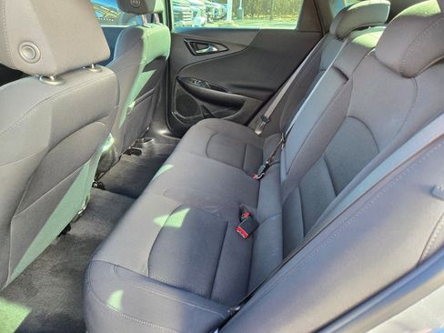 Used 2023 Chevrolet Malibu LT image 16