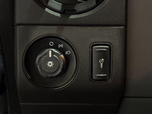 Used 2014 Ford F250 XL w/ Power Equipment Group image 9