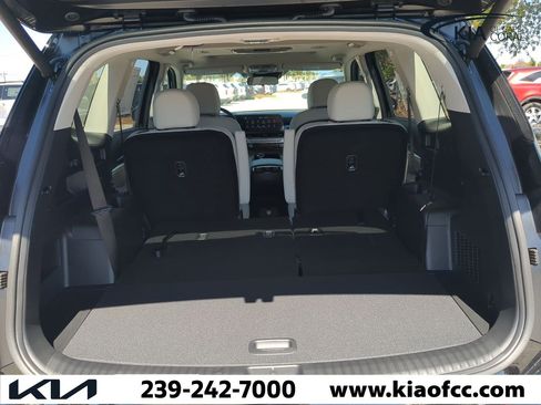 New 2025 Kia Telluride S image 11