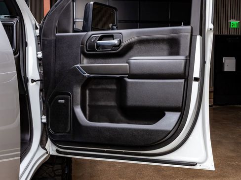 Used 2021 GMC Sierra 2500 AT4 w/ AT4 Preferred Package image 37