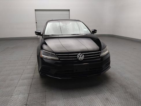 Used 2017 Volkswagen Jetta SE FWD image 14
