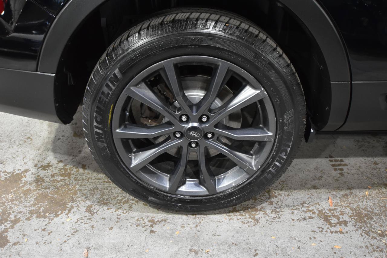 Used 2017 Ford Explorer XLT w/ Equipment Group 202A AWD/4WD image 51