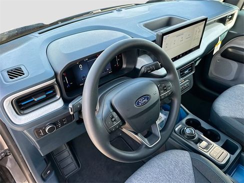 New 2025 Ford Maverick XLT image 6