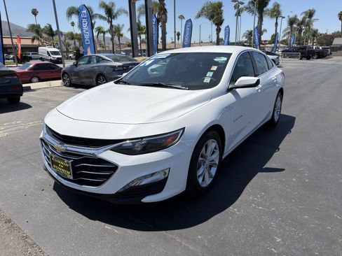 Used 2024 Chevrolet Malibu LT FWD image 4