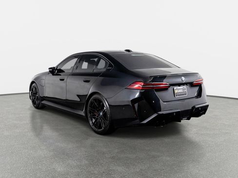 Used 2025 BMW M5 w/ Executive Package AWD/4WD image 14