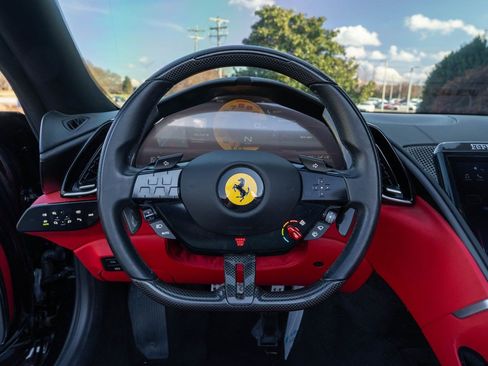 Used 2024 Ferrari Roma Spider RWD image 38